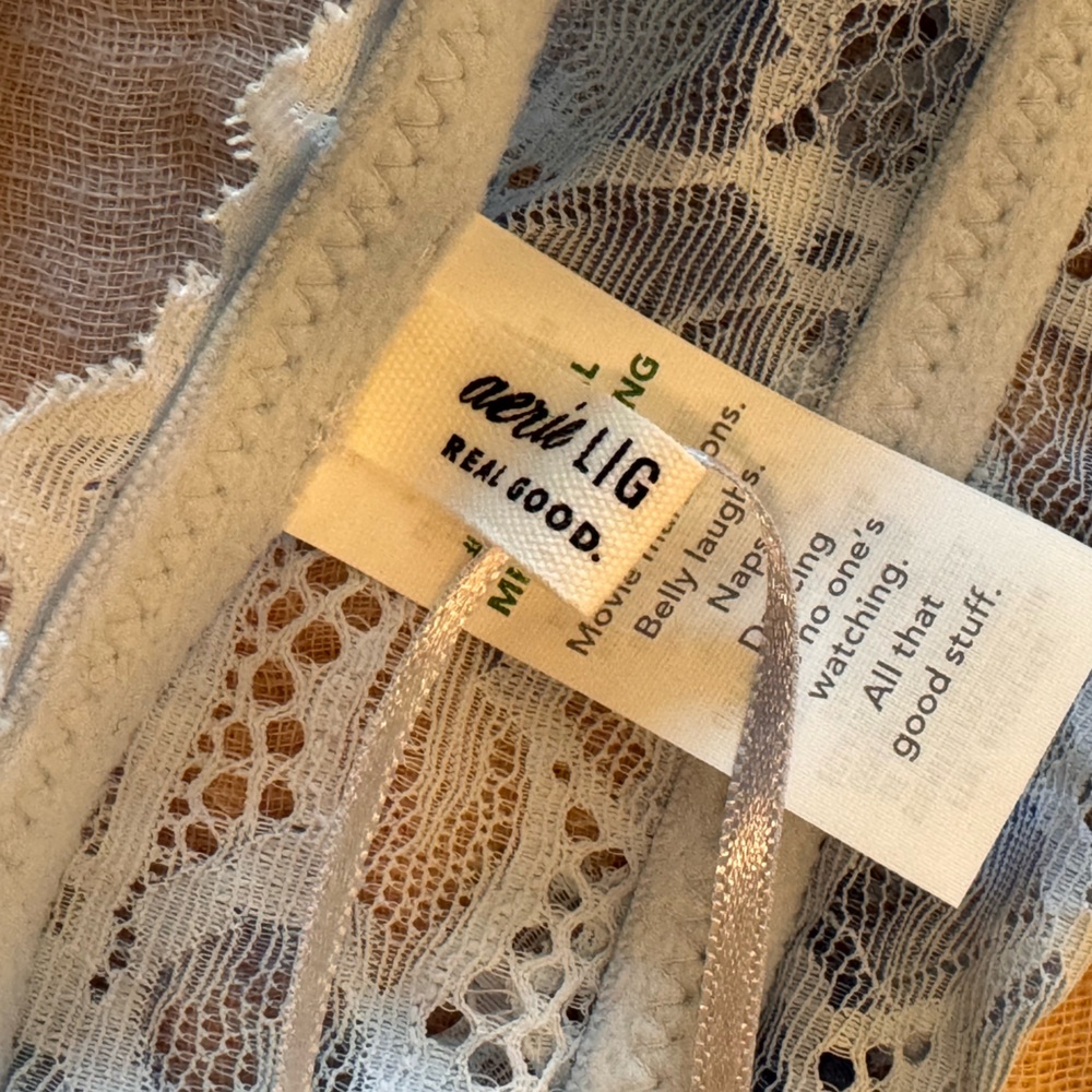 NWT aerie lace bralette, size L - Picture 7 of 9